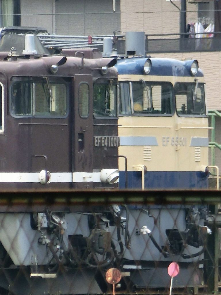 EF65 501_EF64 1001