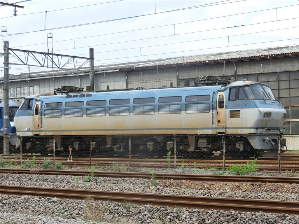 EF66 126