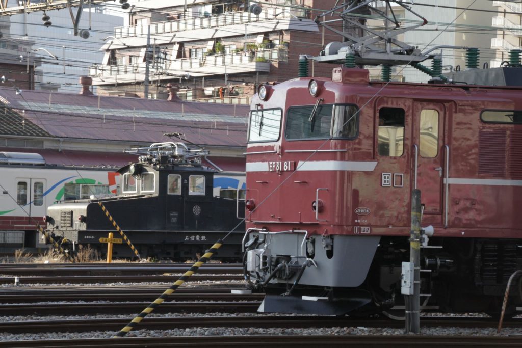 （EF81 81&デキ１）